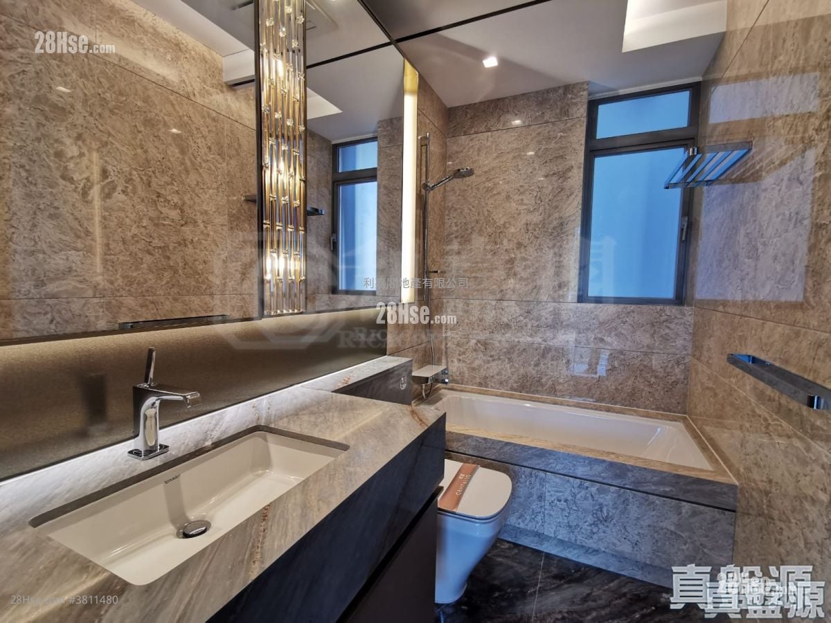 明寓 租盘 3 房 , 2 浴室 1,304 平方尺