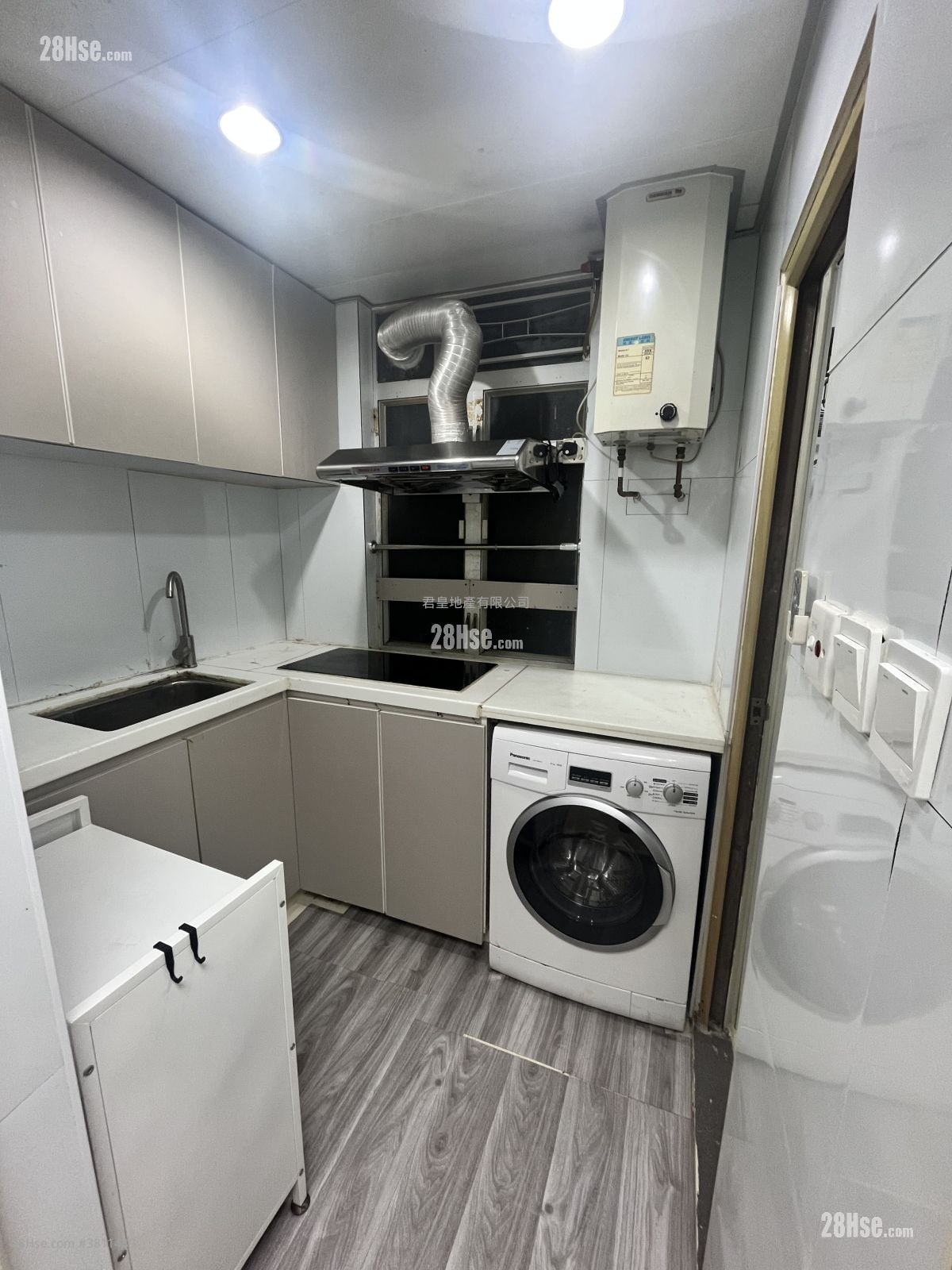 侨明大厦 租盘 2 房 , 1 浴室 350 平方尺