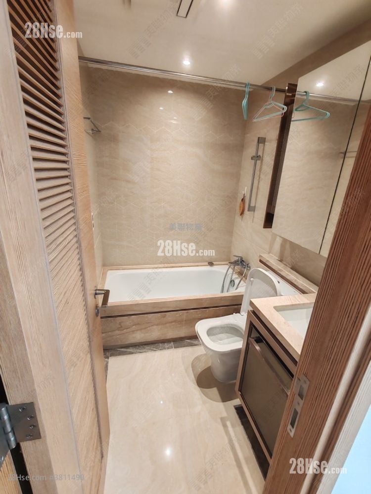 Victoria Skye Sell 2 Bedrooms 504 ft²