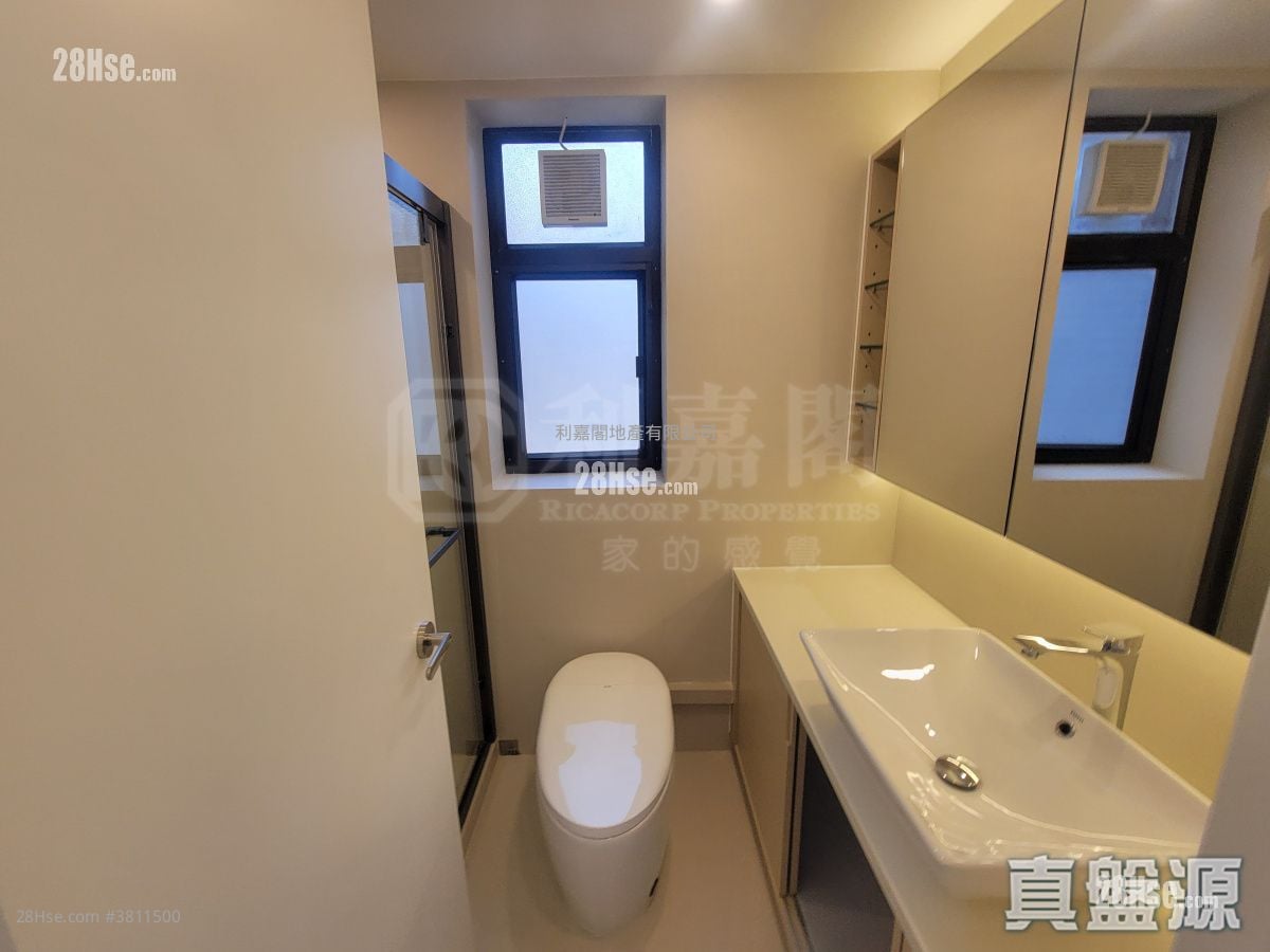 凯旋门 售盘 3 房 , 2 浴室 846 平方尺