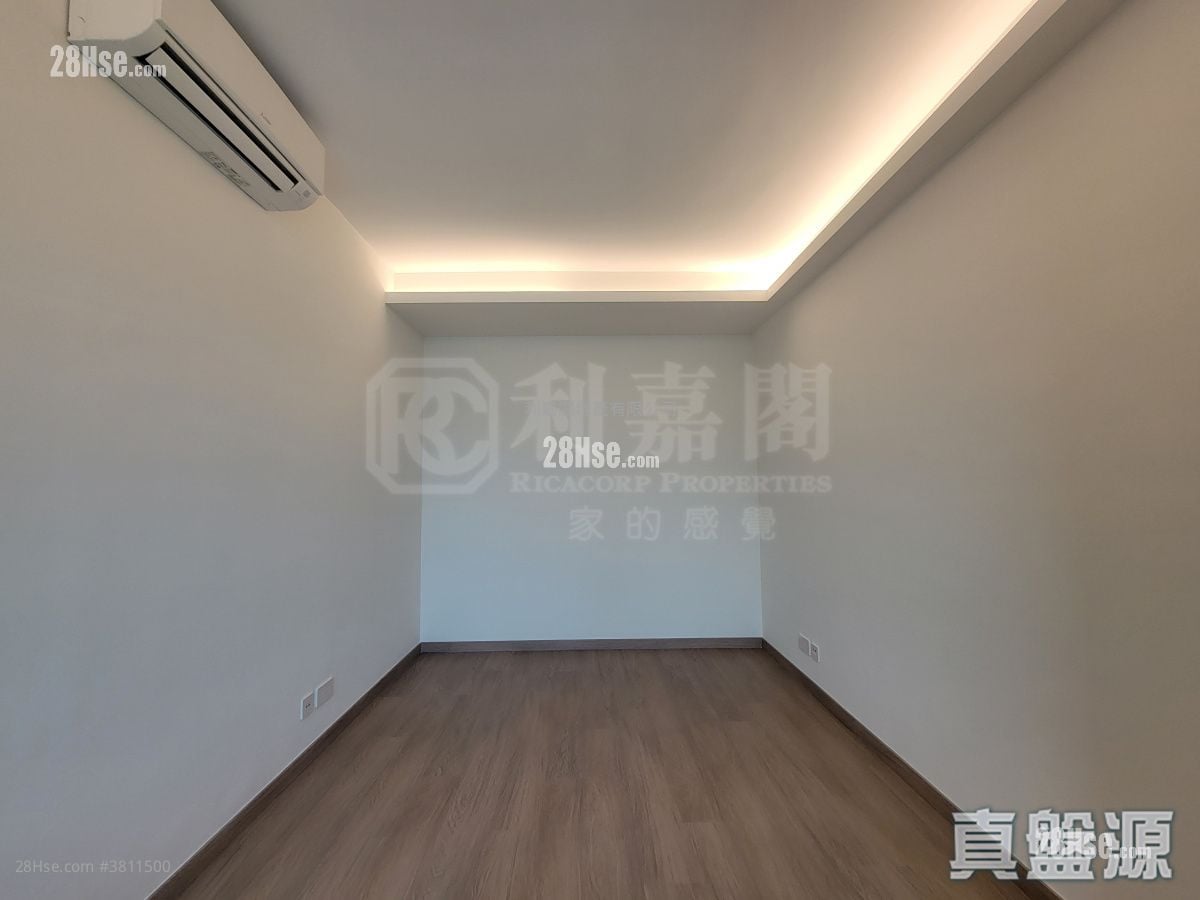 凯旋门 售盘 3 房 , 2 浴室 846 平方尺