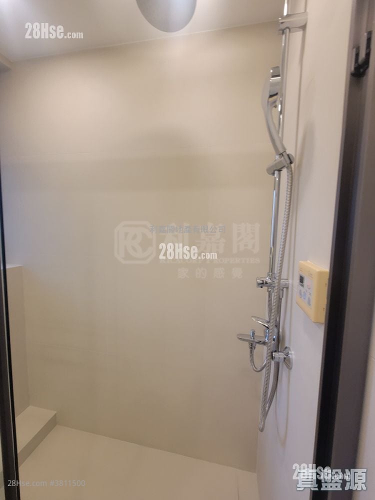 凯旋门 售盘 3 房 , 2 浴室 846 平方尺