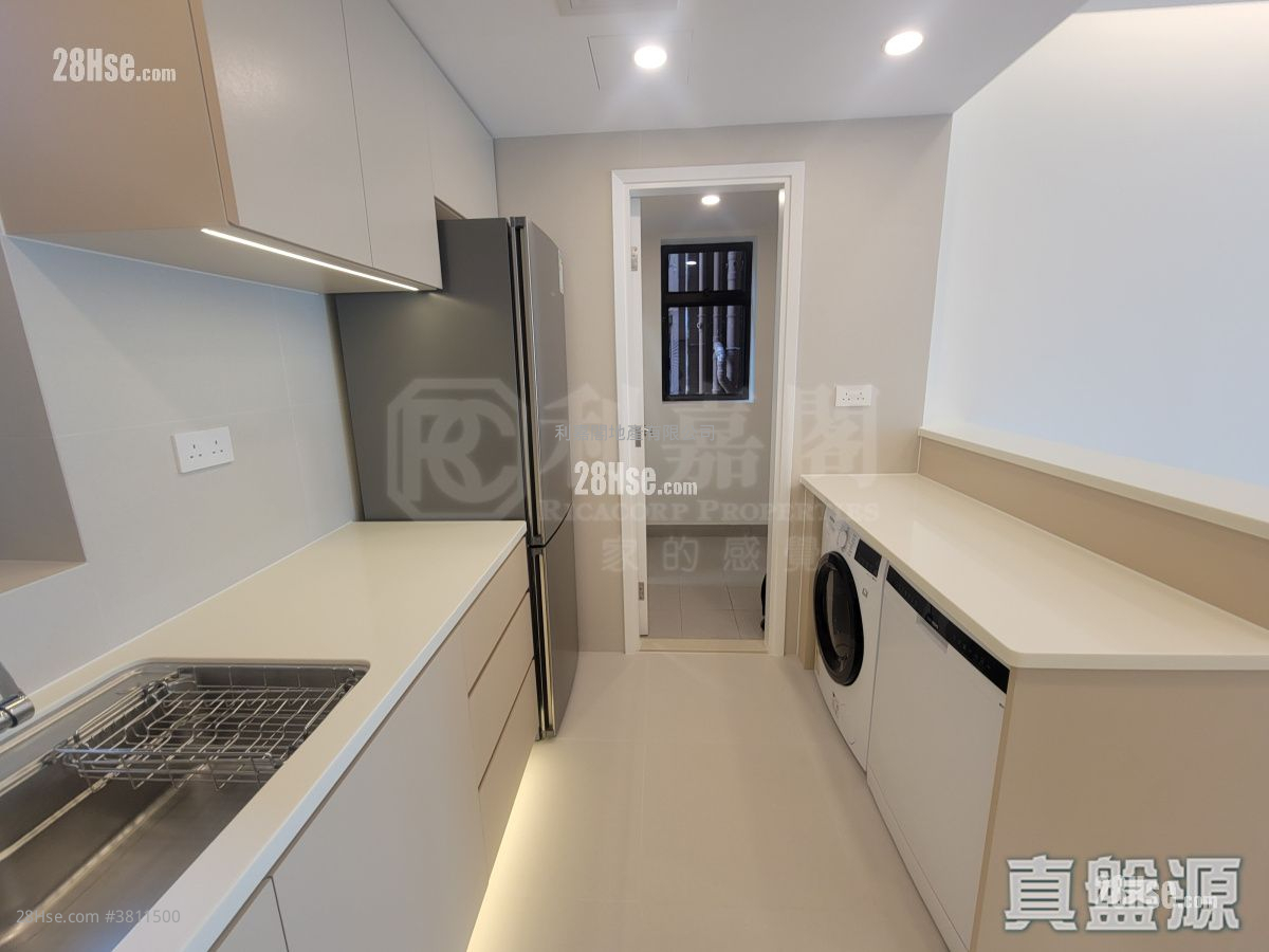 凯旋门 售盘 3 房 , 2 浴室 846 平方尺