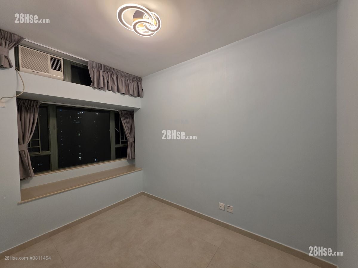 蔚蓝湾畔 租盘 2 房 , 1 浴室 490 平方尺