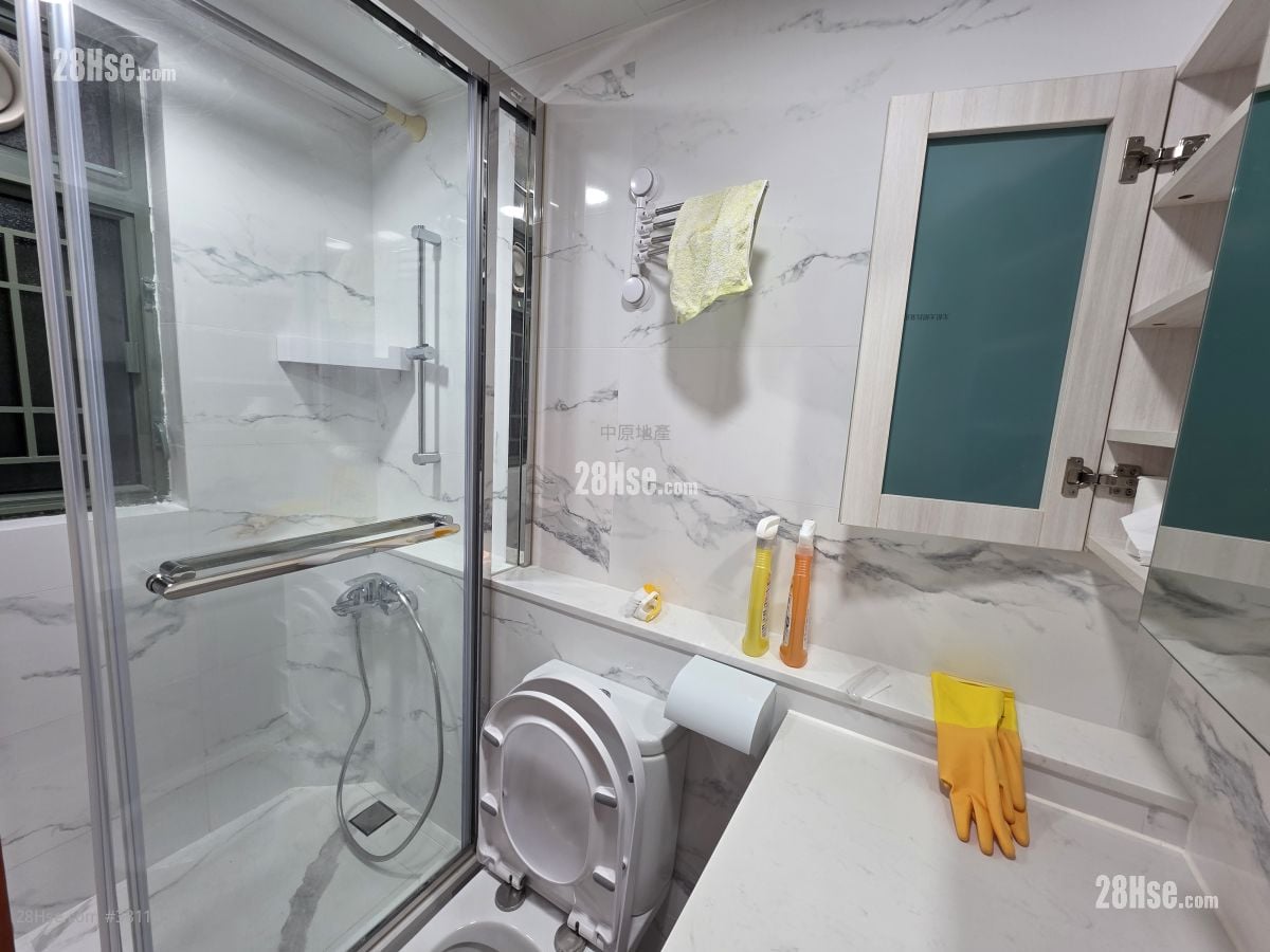 蔚蓝湾畔 租盘 2 房 , 1 浴室 490 平方尺