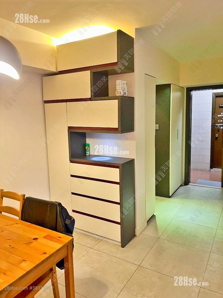 海濱花園 租盤 3 房 , 2 浴室 700 平方呎