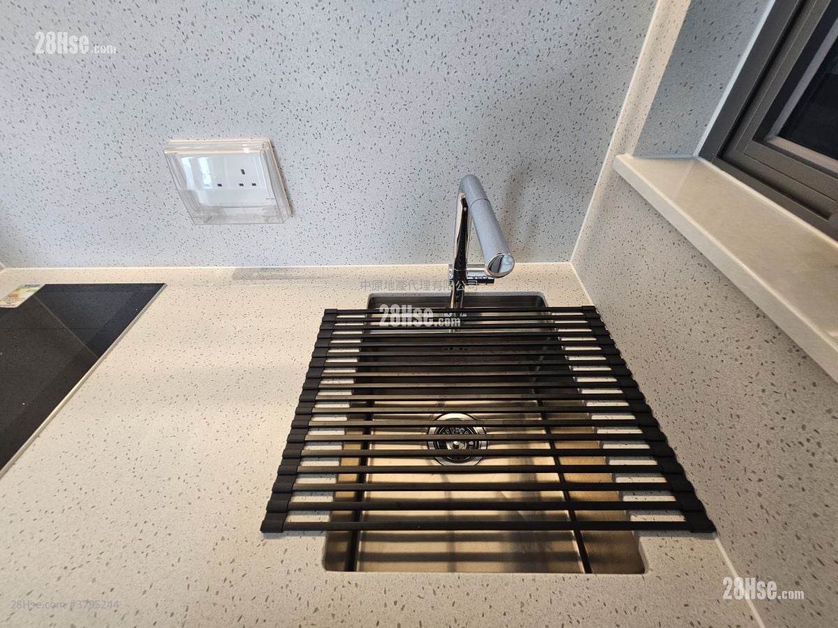 The Paddington Rental 2 Bedrooms , 1 Bathroom 387 ft²