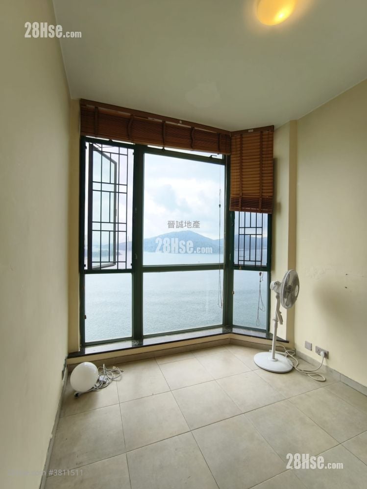 Sea Crest Villa Sell 2 Bedrooms , 1 Bathroom 484 ft²