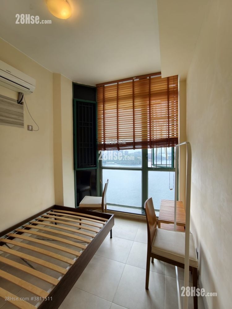 Sea Crest Villa Sell 2 Bedrooms , 1 Bathroom 484 ft²