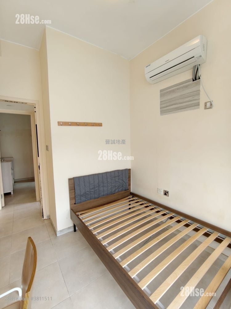 Sea Crest Villa Sell 2 Bedrooms , 1 Bathroom 484 ft²