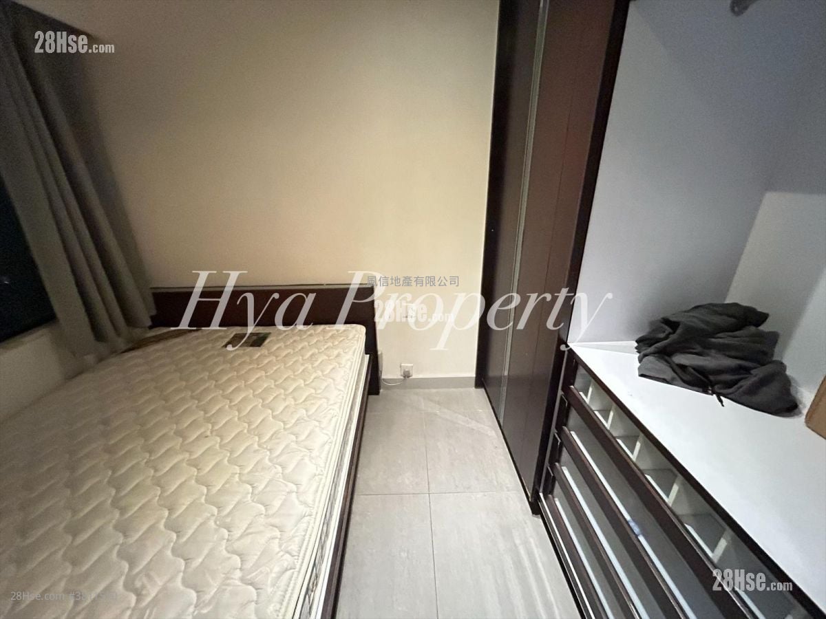 Wing Ga Building Rental 1 Bedroom , 1 Bathroom 348 ft²