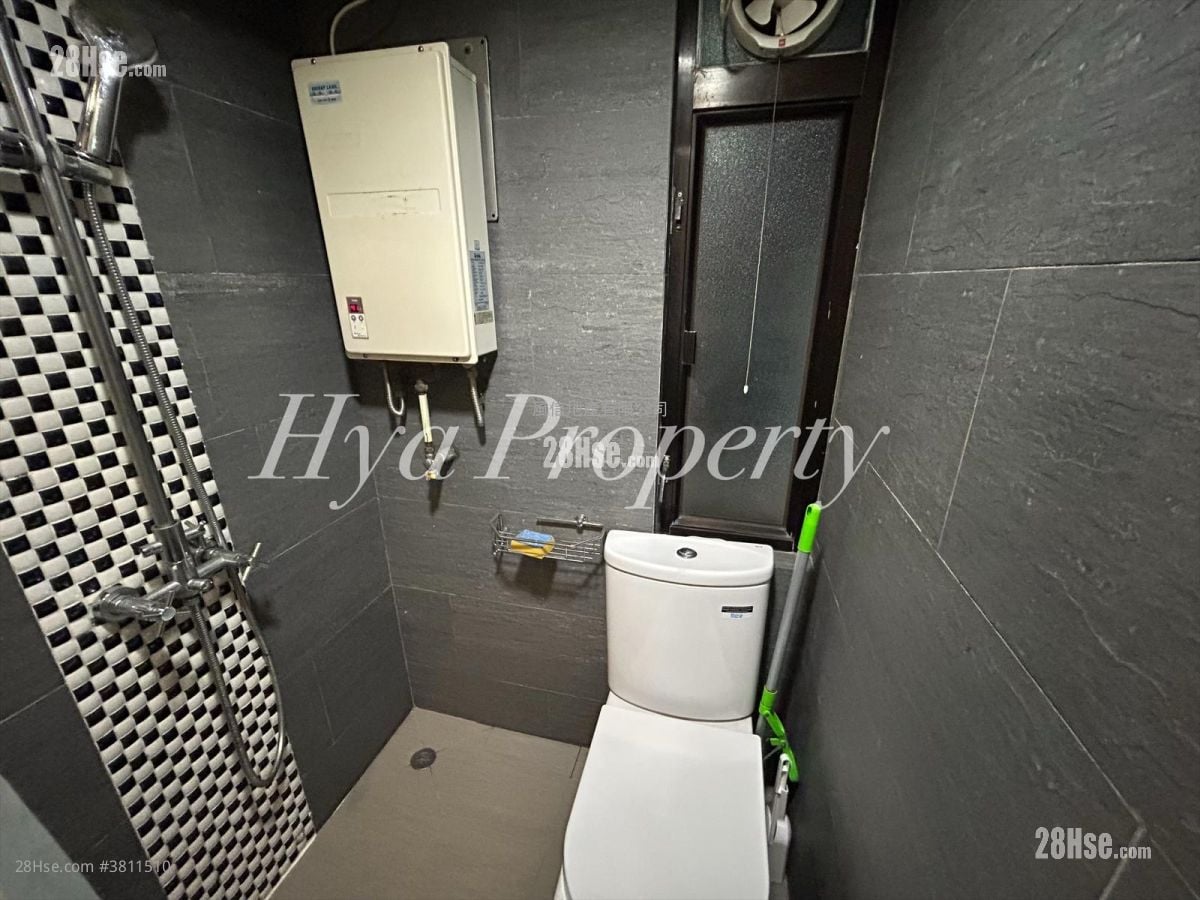 Wing Ga Building Rental 1 Bedroom , 1 Bathroom 348 ft²