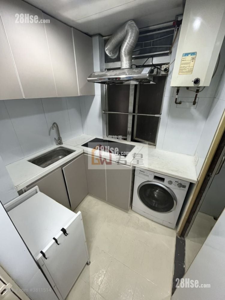 僑明大廈 租盤 2 房 , 1 浴室 350 平方呎