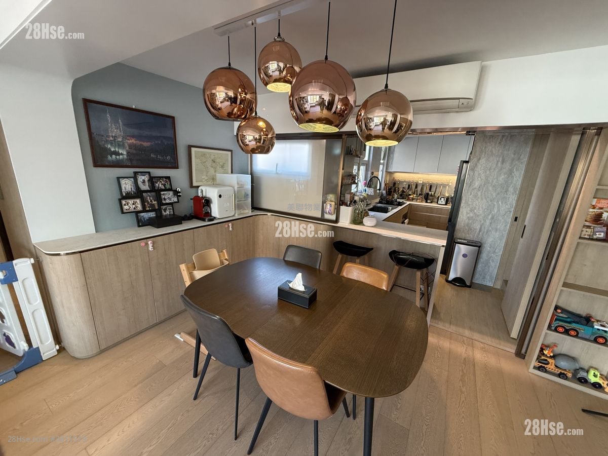 巴豪苑 售盤 3 房 , 3 浴室 924 平方呎