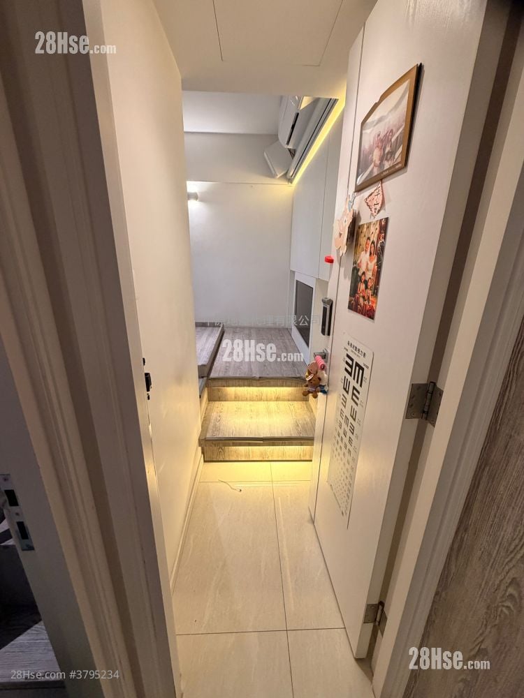 Trinity Towers Rental 3 Bedrooms , 1 Bathroom 599 ft²