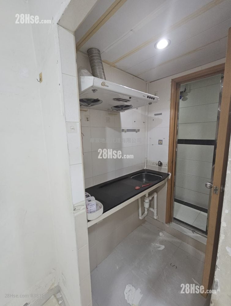 京宝大楼 租盘 1 房 , 1 浴室 160 平方尺