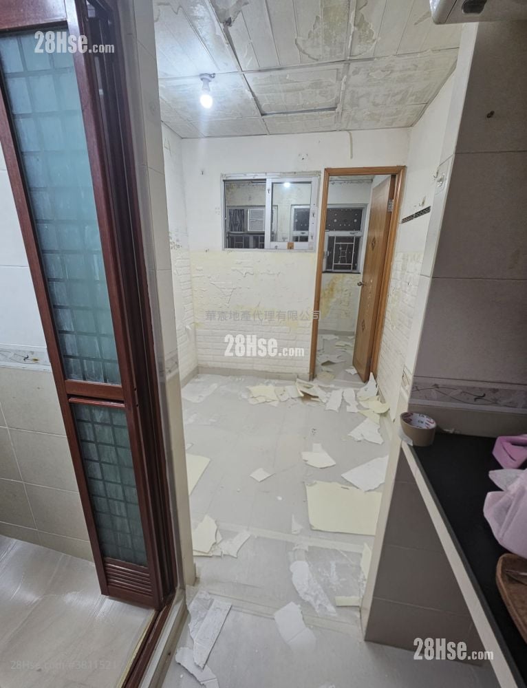 京宝大楼 租盘 1 房 , 1 浴室 160 平方尺