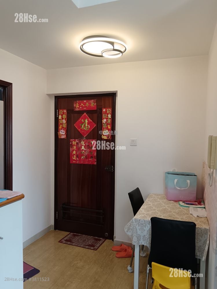 Golden Lion Garden Rental 2 Bedrooms , 1 Bathroom 336 ft²