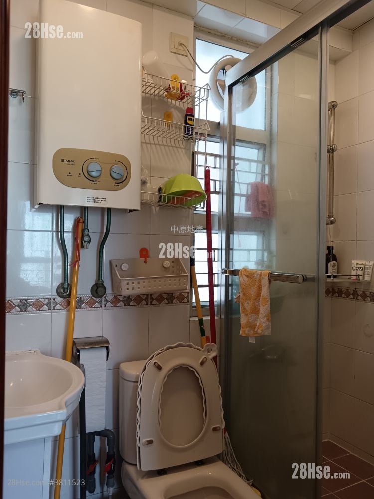 Golden Lion Garden Rental 2 Bedrooms , 1 Bathroom 336 ft²