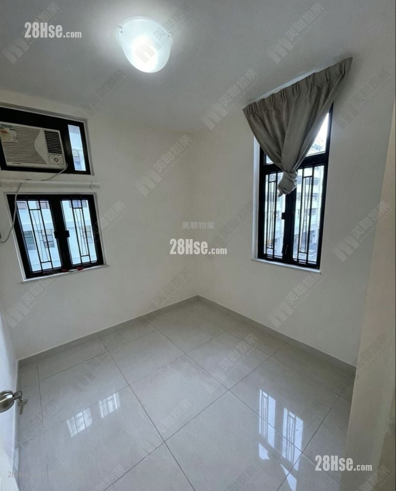 绿杨新邨 租盘 2 房 , 1 浴室 445 平方尺