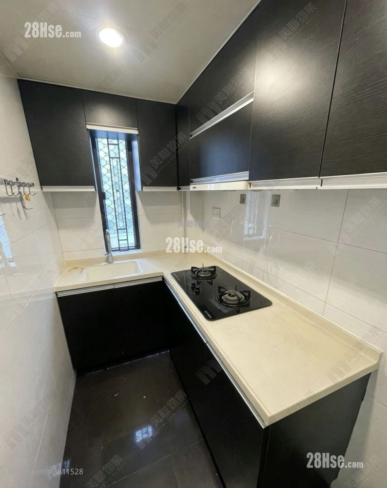 绿杨新邨 租盘 2 房 , 1 浴室 445 平方尺