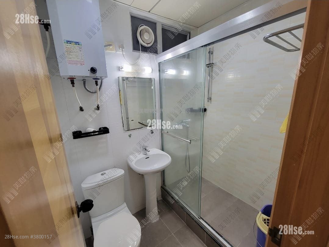 Tuen Mun Town Plaza Rental 2 Bedrooms , 1 Bathroom 326 ft²
