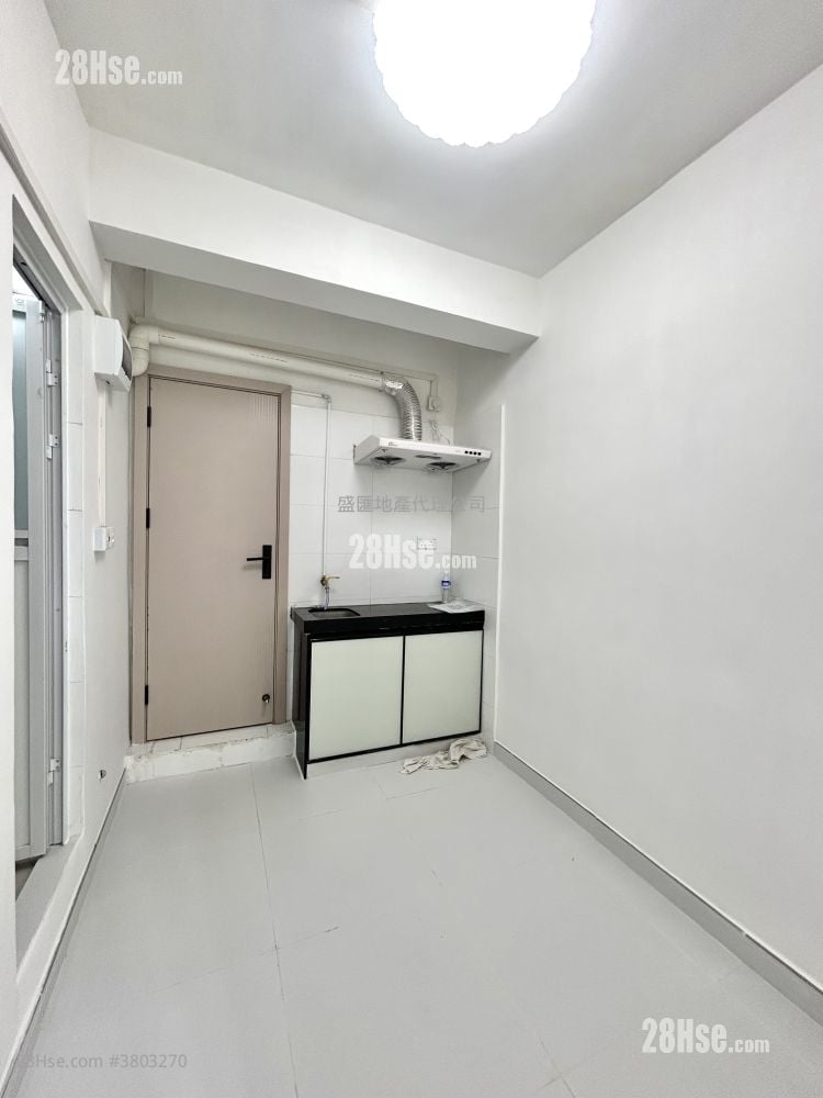 Yue Fung House Rental 1 Bedroom , 1 Bathroom 150 ft²