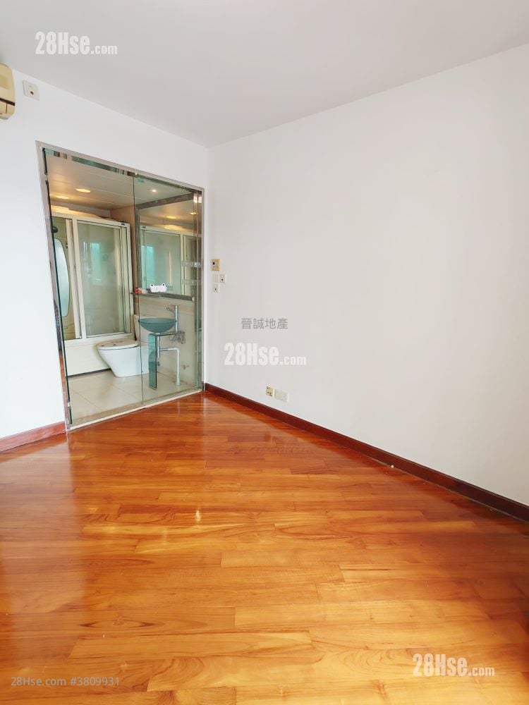 Bellagio Sell 3 Bedrooms , 2 Bathrooms 818 ft²