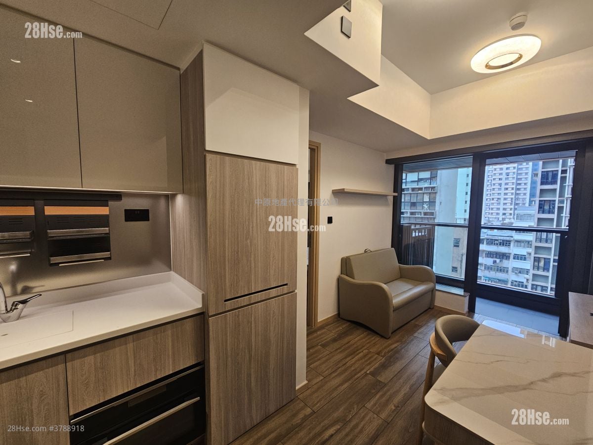 Bright Moon Rental 1 Bedroom , 1 Bathroom 304 ft²