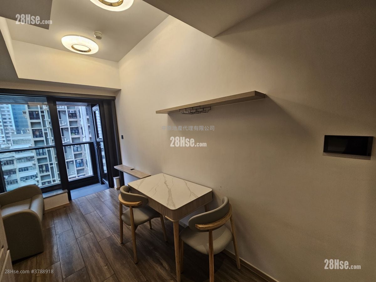 Bright Moon Rental 1 Bedroom , 1 Bathroom 304 ft²