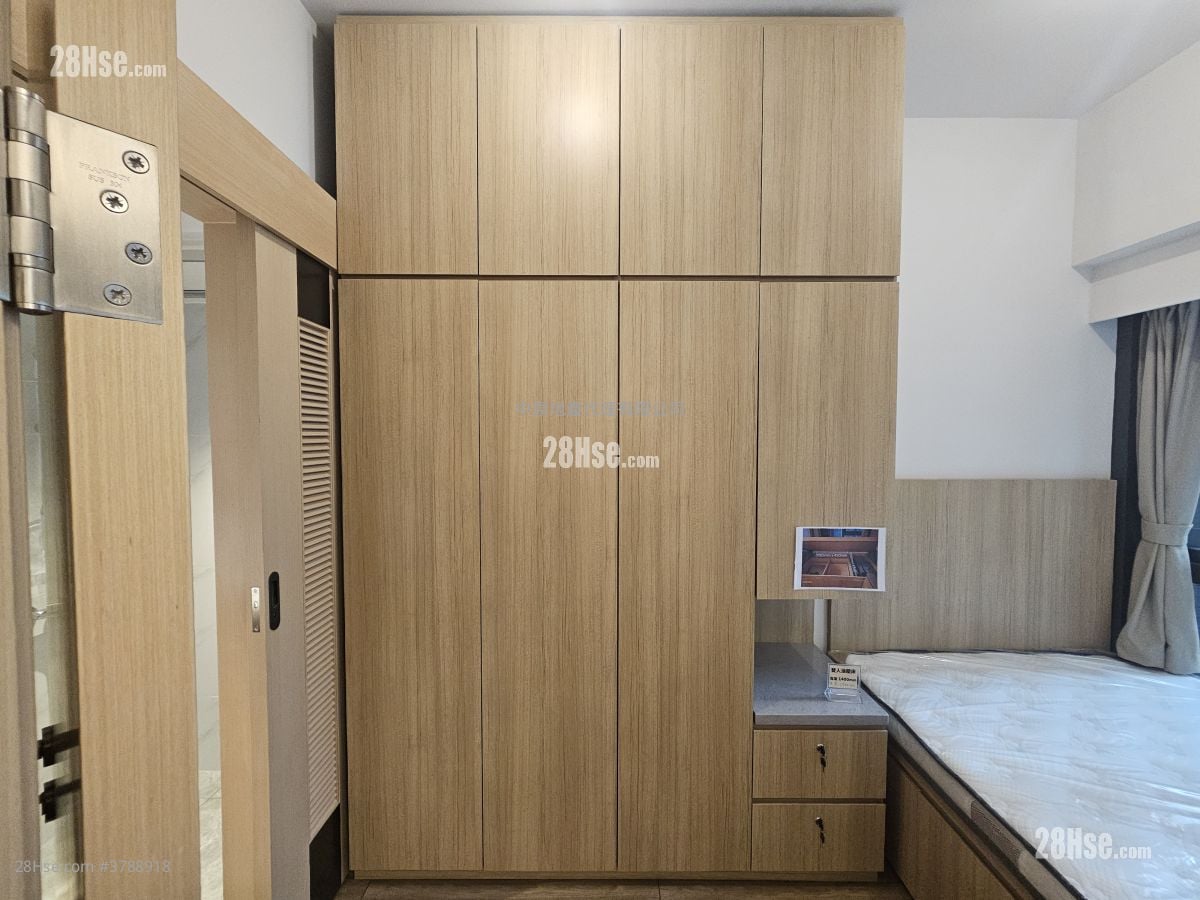 Bright Moon Rental 1 Bedroom , 1 Bathroom 304 ft²