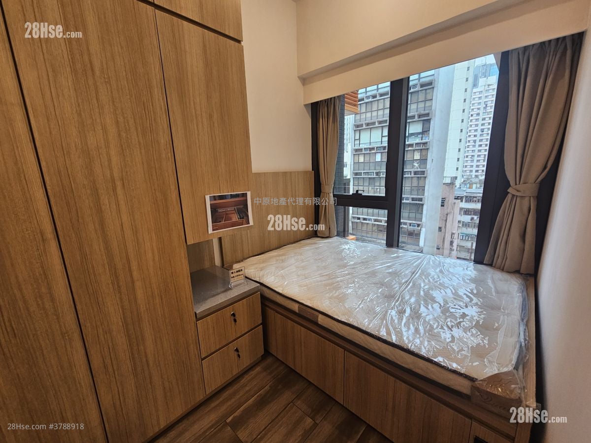 Bright Moon Rental 1 Bedroom , 1 Bathroom 304 ft²