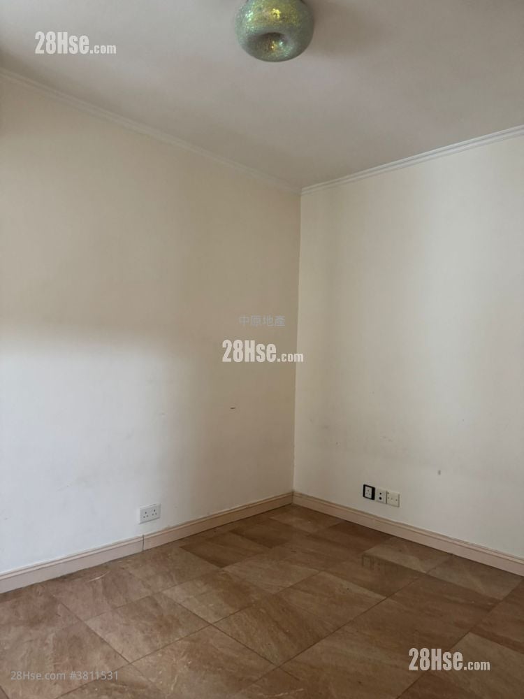 顺欣花园 售盘 2 房 428 平方尺