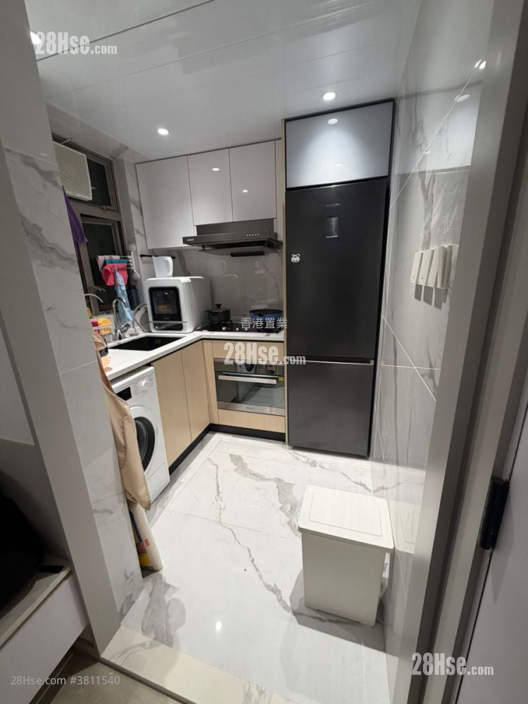 The Grandiose Sell 2 Bedrooms , 1 Bathroom 494 ft²