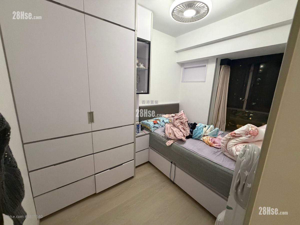 The Grandiose Sell 2 Bedrooms , 1 Bathroom 494 ft²