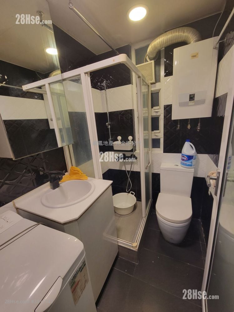 万安大厦 售盘 1 房 , 1 浴室 215 平方尺