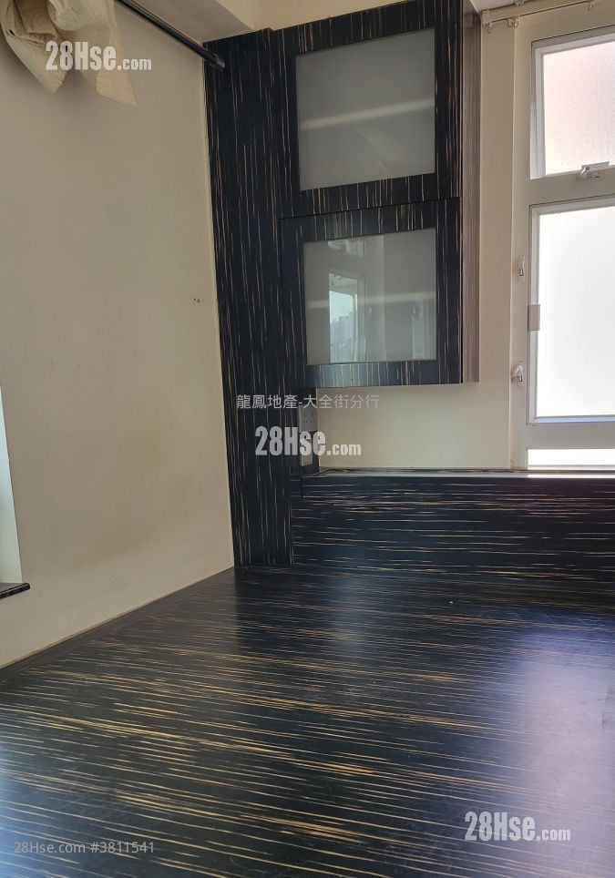 万安大厦 售盘 1 房 , 1 浴室 215 平方尺