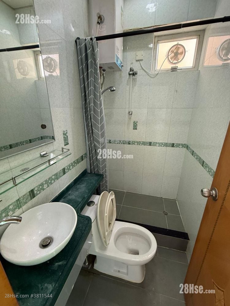 永興大廈 租盤 1 房 , 1 浴室 320 平方呎