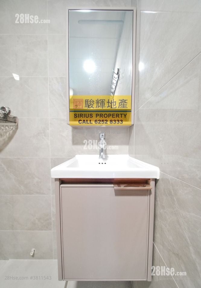 伟安大厦 租盘 170 平方尺