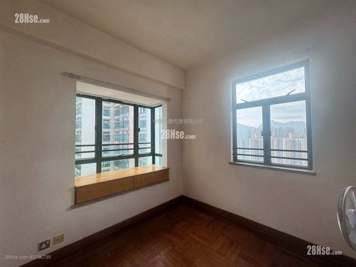 东港城 售盘 2 房 524 平方尺