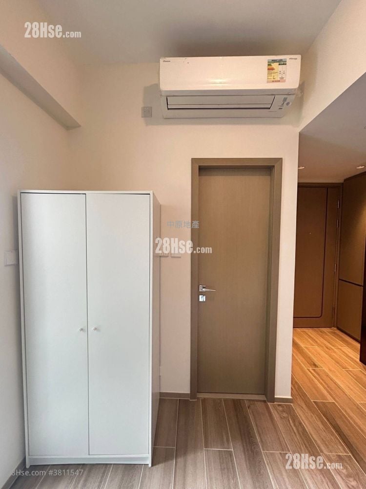 The Vim Sell Studio 199 ft²