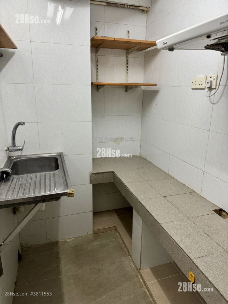 黄埔唐楼 售盘 2 房 , 1 浴室 423 平方尺