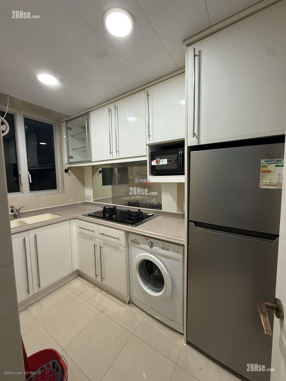 泓景台 租盘 2 房 , 1 浴室 477 平方尺