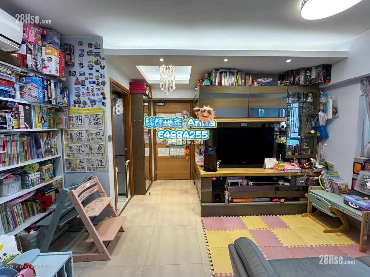 Metro Harbour View Sell 2 Bedrooms , 1 Bathroom 383 ft²