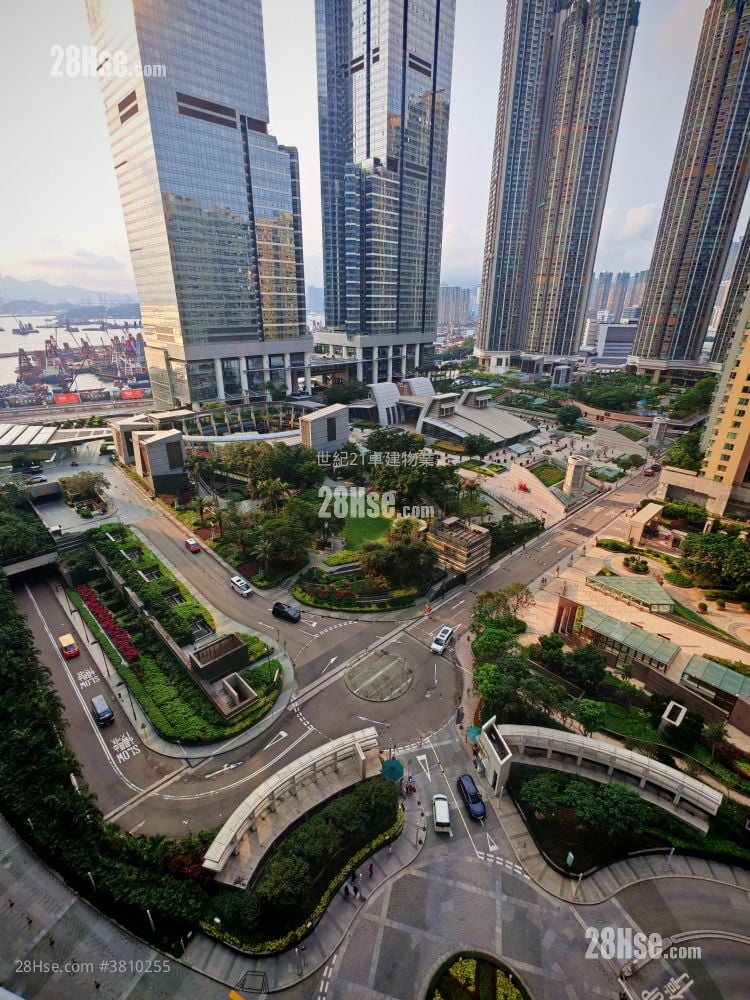 君临天下 租盘 3 房 , 2 浴室 1,062 平方尺