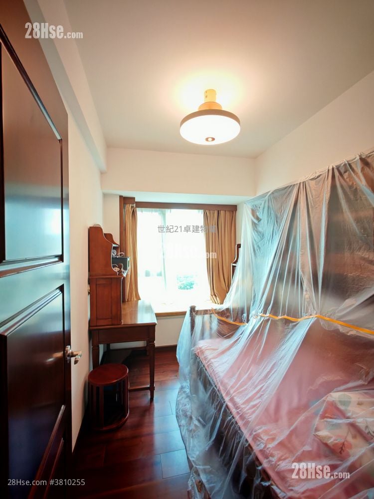 君临天下 租盘 3 房 , 2 浴室 1,062 平方尺