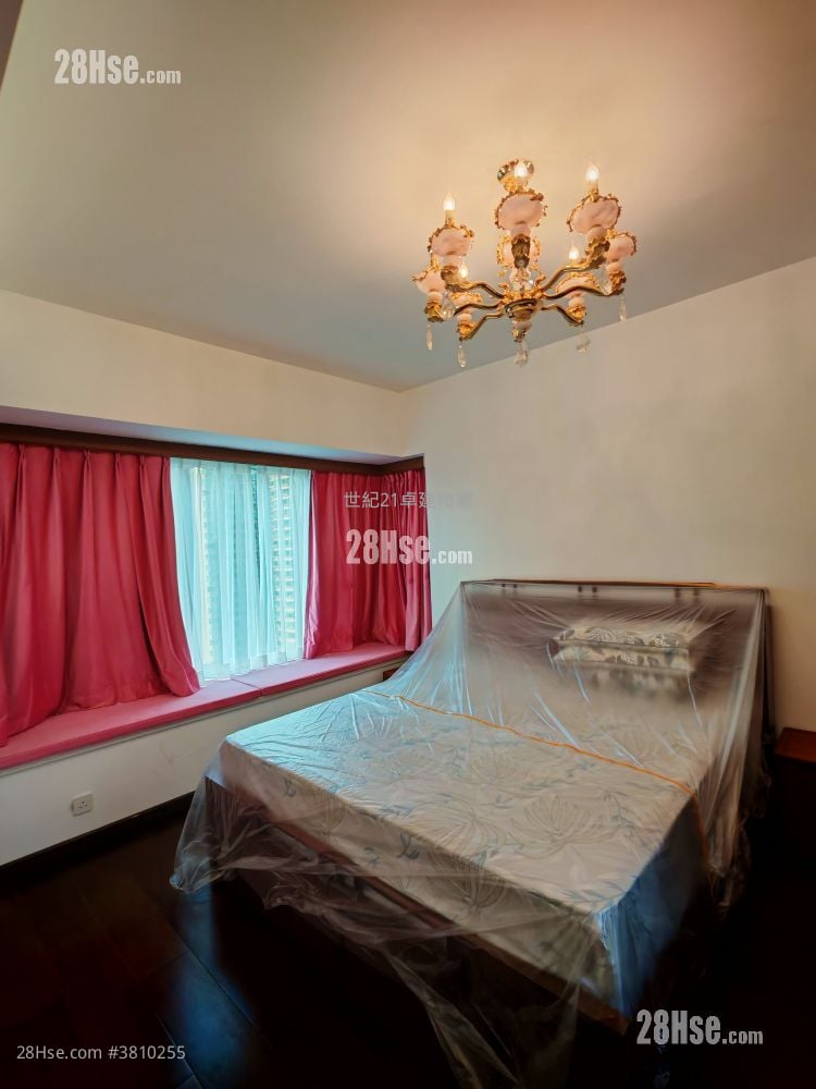 君临天下 租盘 3 房 , 2 浴室 1,062 平方尺