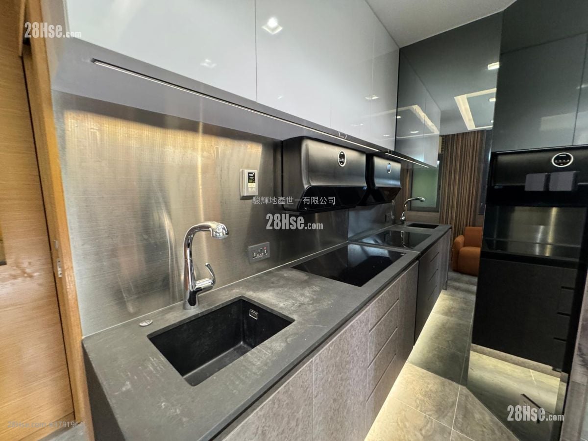 Fu Lee Loy Mansion Rental 1 Bedroom , 1 Bathroom 238 ft²