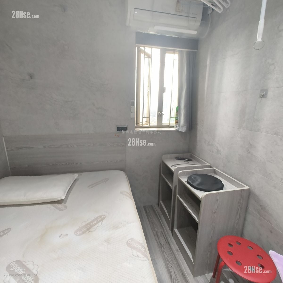 文景楼 租盘 2 房 , 1 浴室 300 平方尺