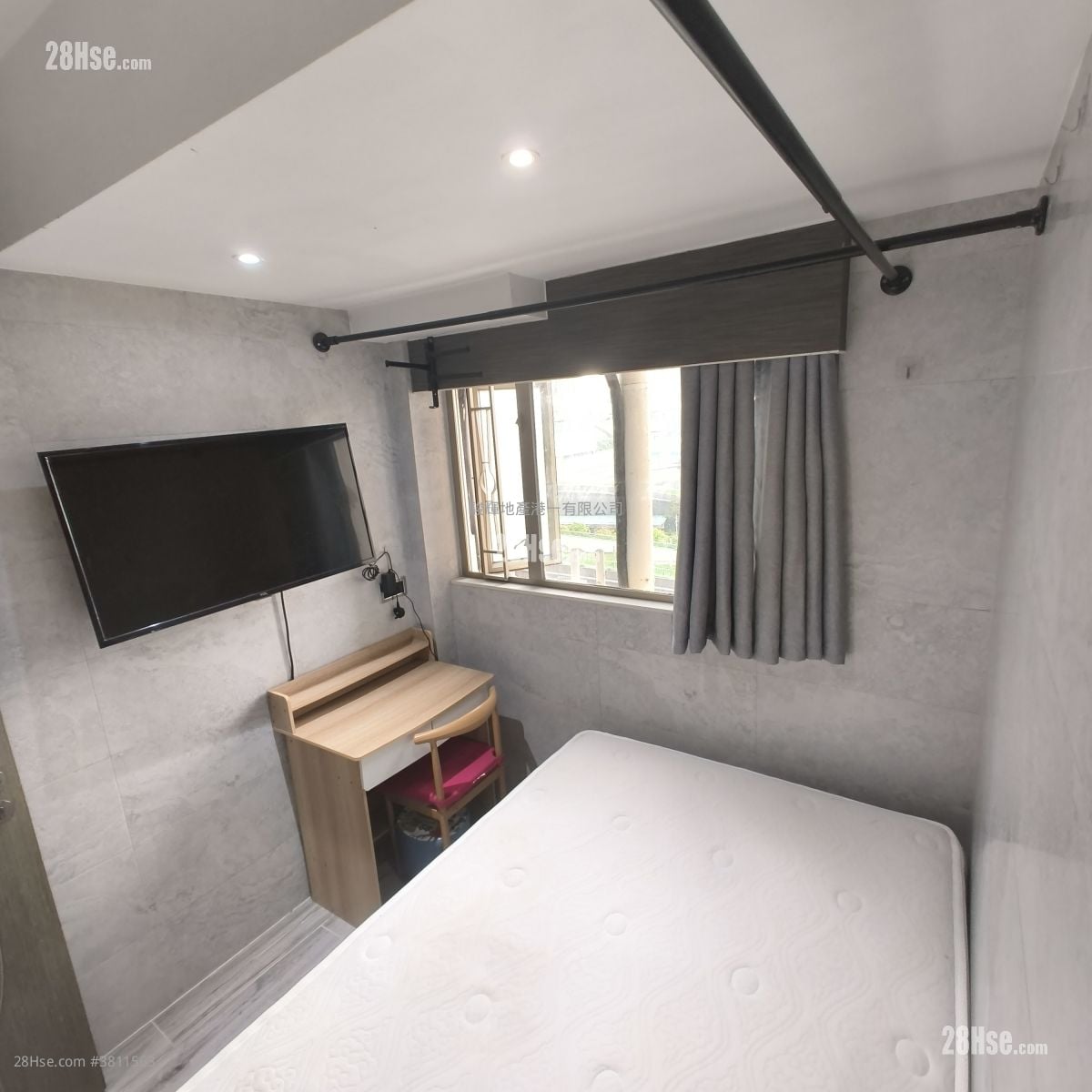 文景楼 租盘 2 房 , 1 浴室 300 平方尺